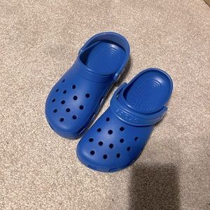 CROCS Classic Royal Blue Clogs